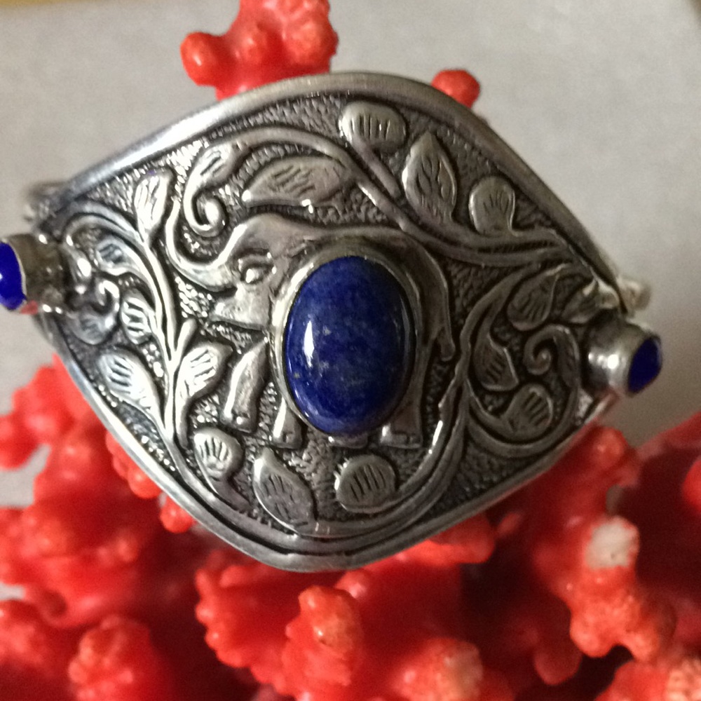 Vintage lapis lucky elephant cuff